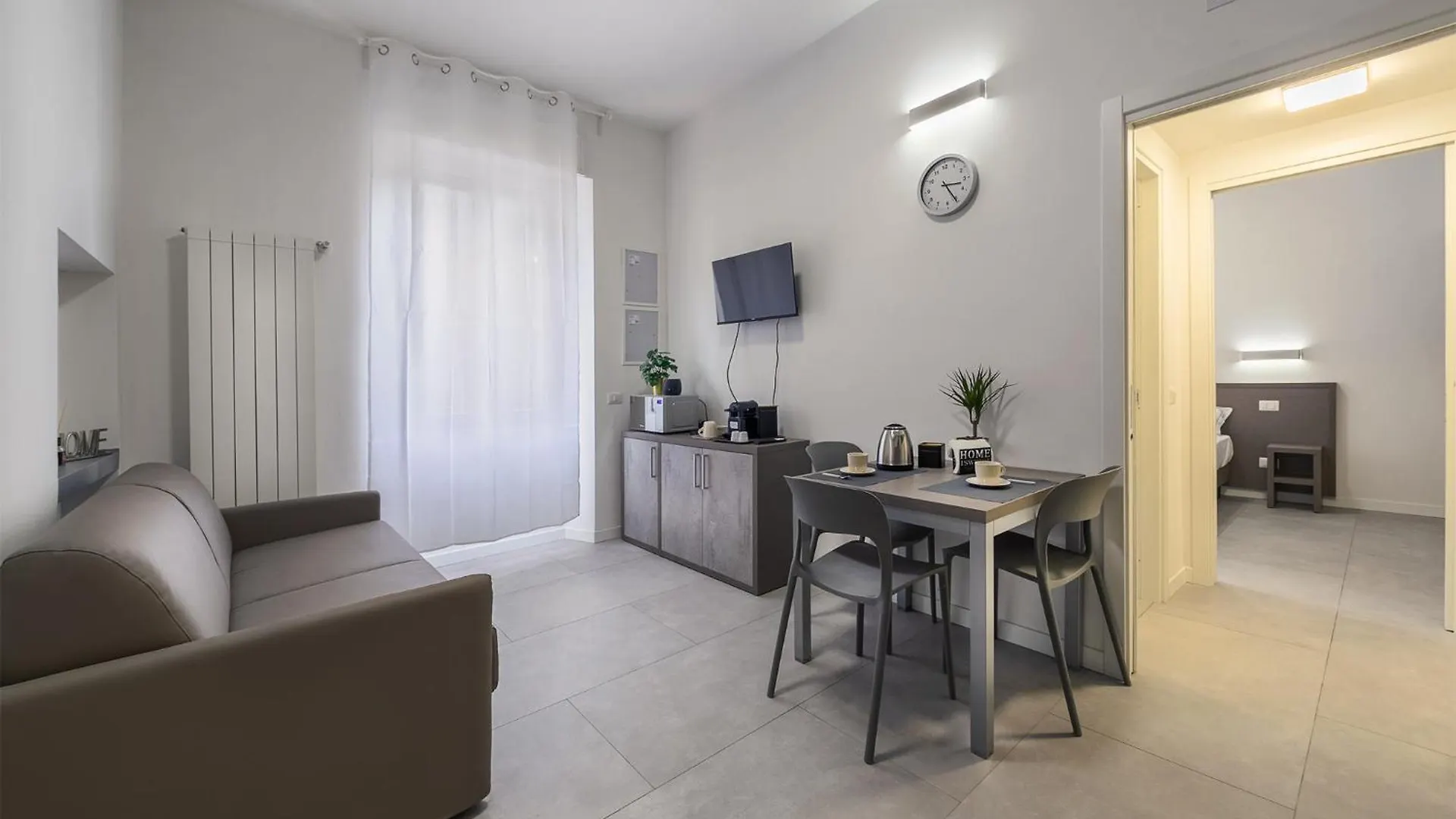 Eleven Suites - Cozy Apartments Milan