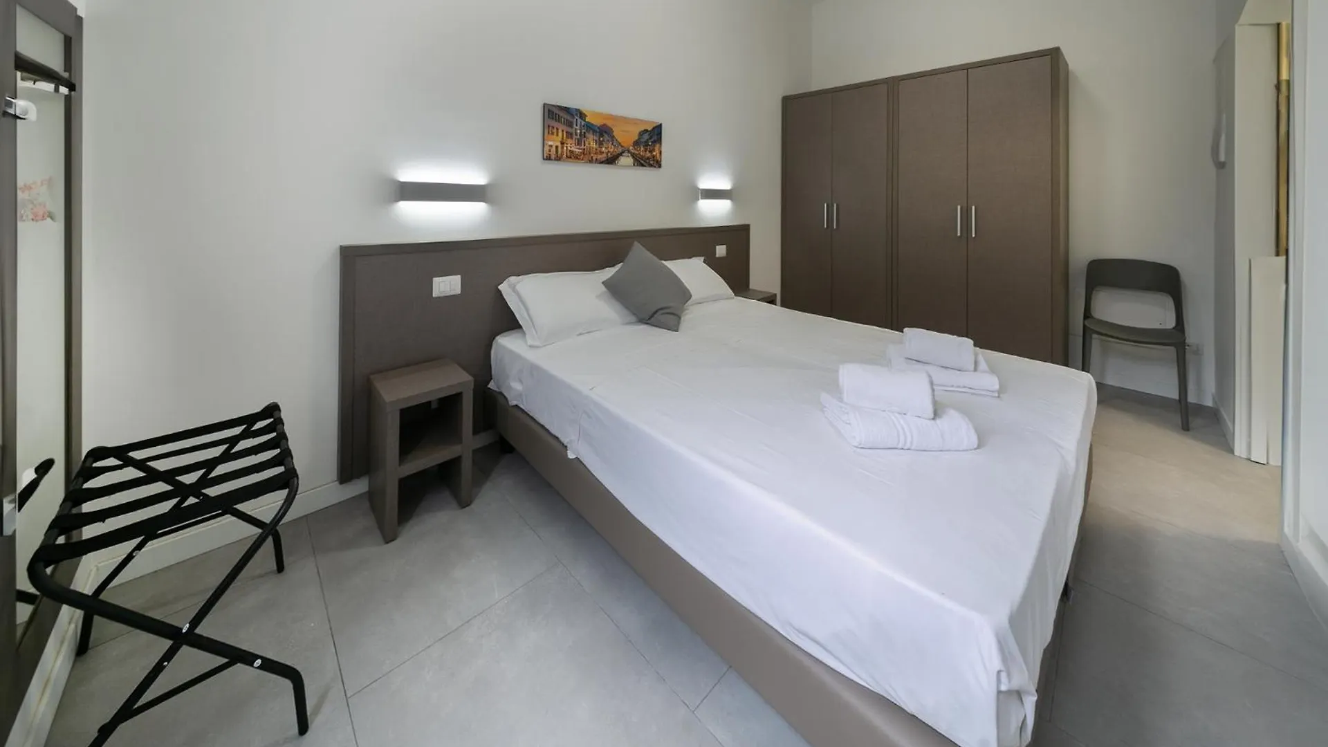 Eleven Suites - Cozy Apartments Milan